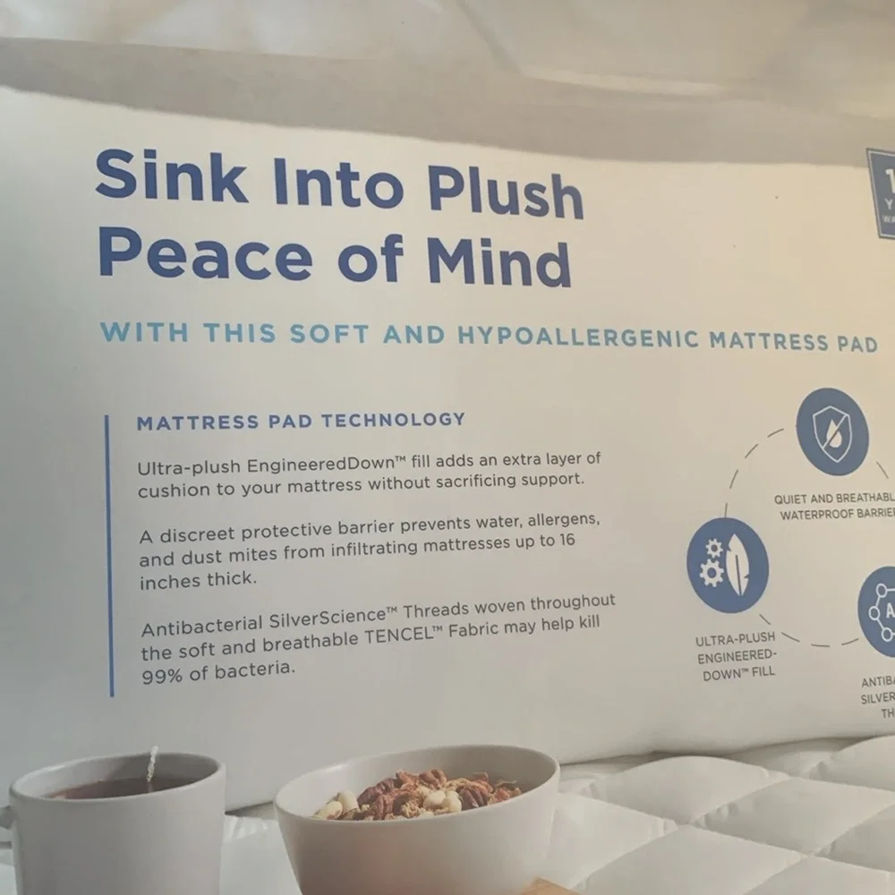 Dr. Oz Good Life Safe in Bed Mattress Pad Waterproof Mattress Protector (Full)